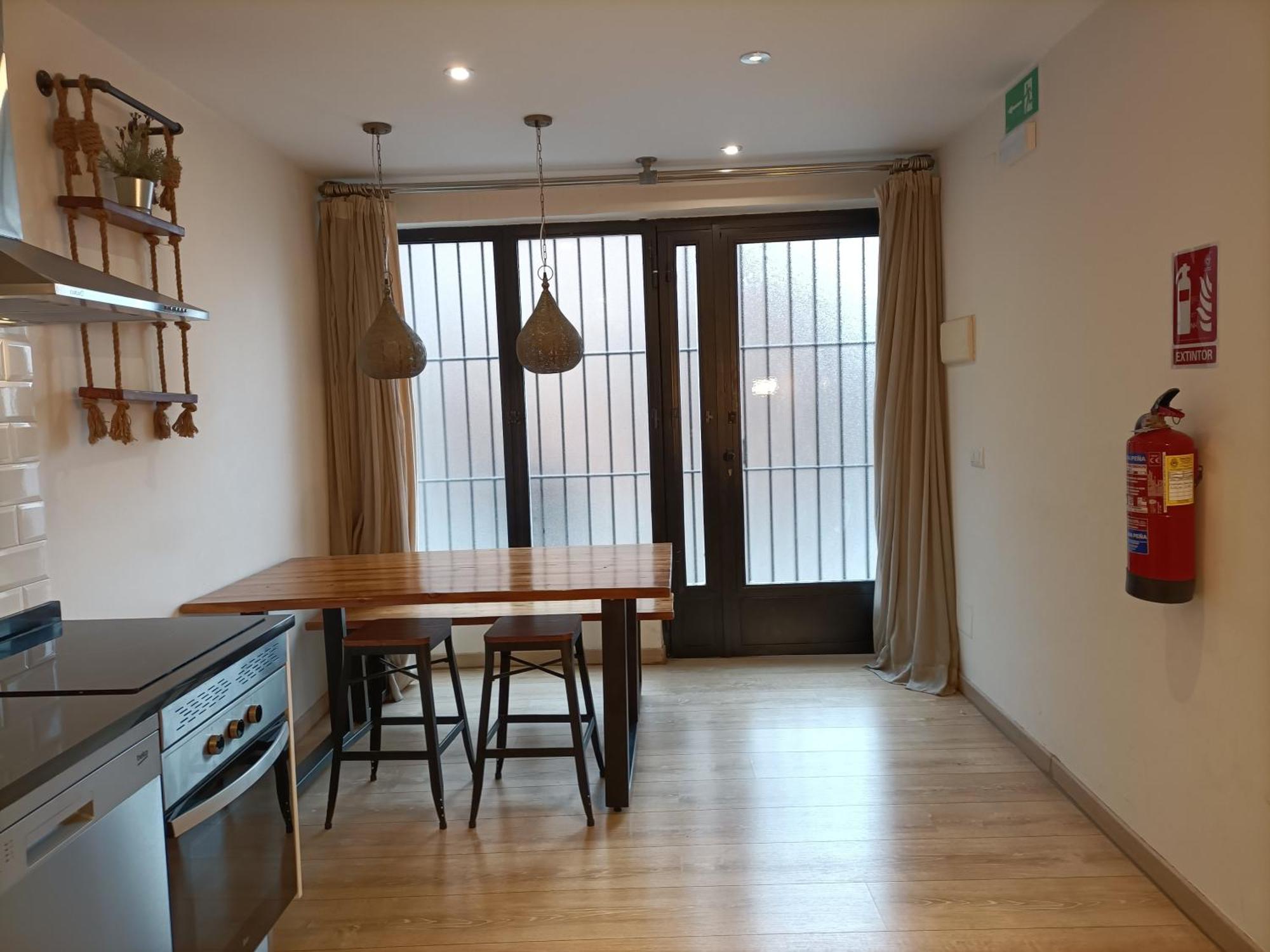 New Gran Estudio A Estrenar Centro De Madrid Kültér fotó